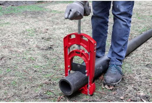 HPC4+ Guillotine Pipe Cutter – Manual, Lightweight, High - Precision PE Pipe Cutter (1 - 1/2" IPS to 4" DIPS) - Bayou Tool